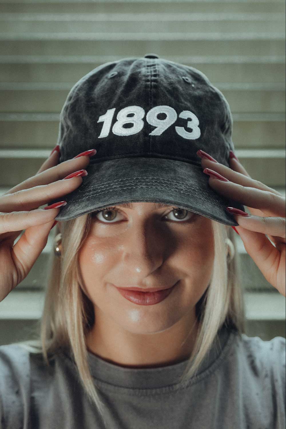 Cap mit 1893 in schwarz