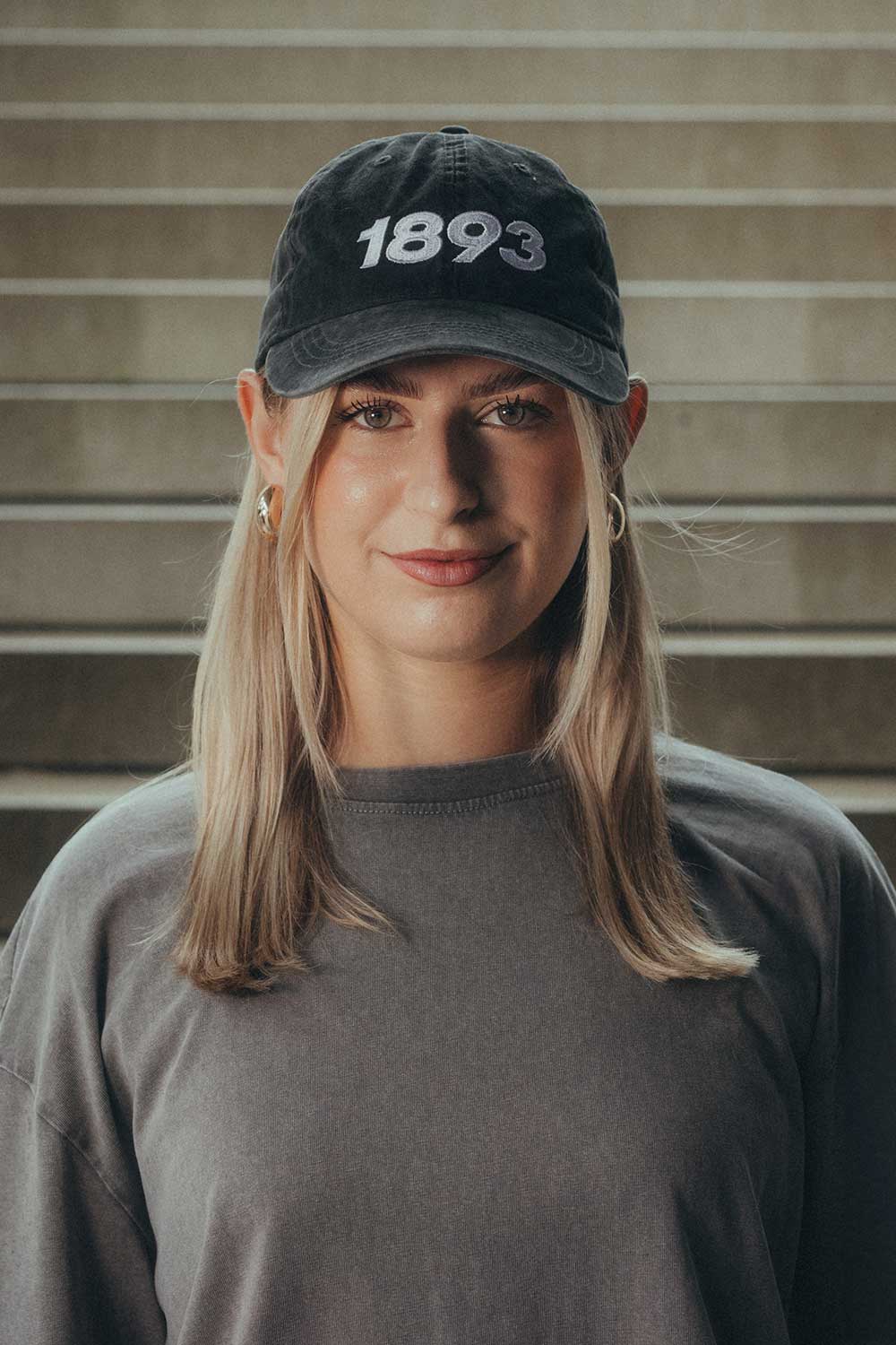 Cap mit 1893 in schwarz 3