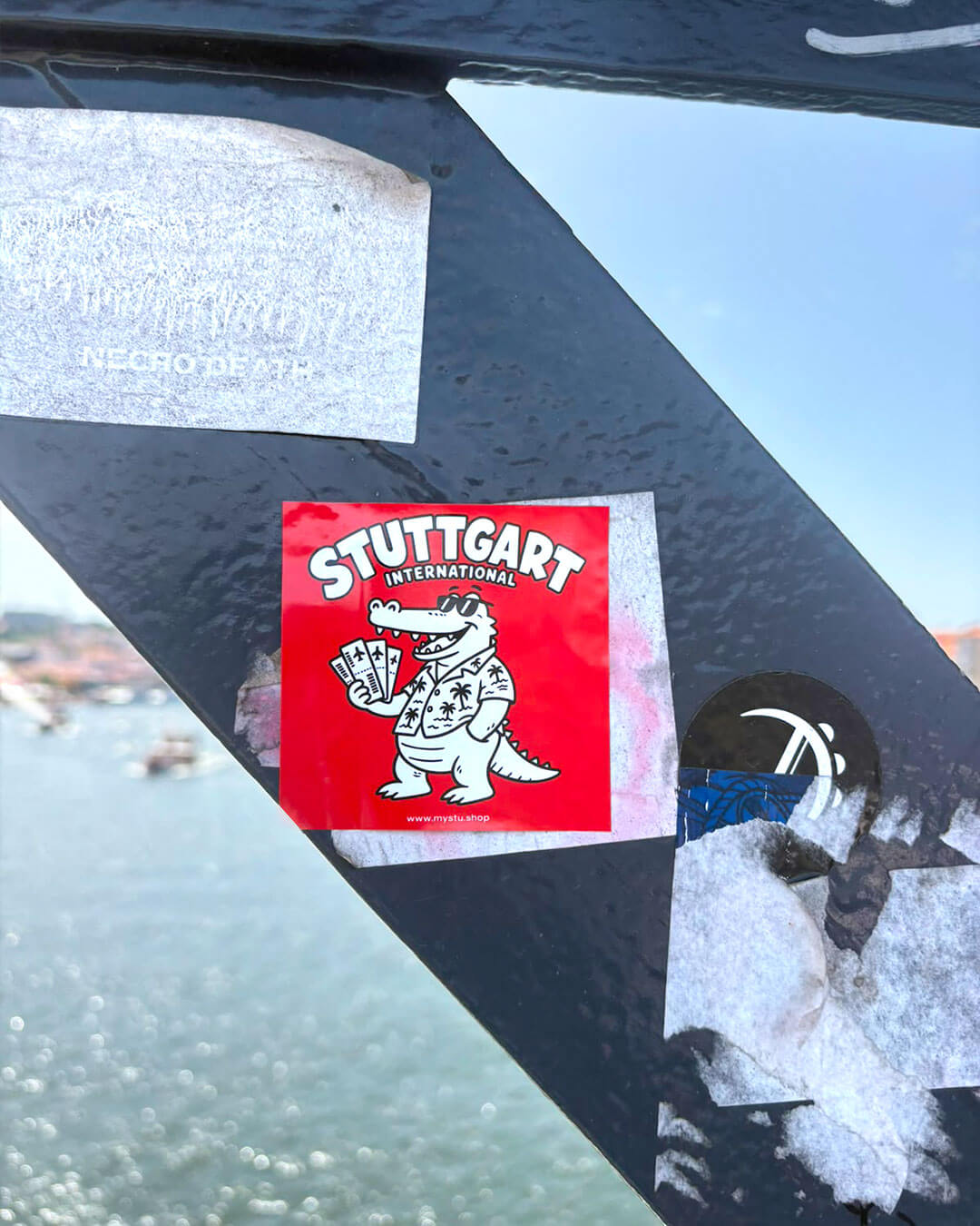 Stuttgart Sticker 'International Kroko'